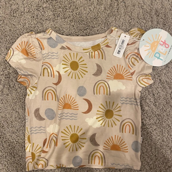 NWT Desert Sunrise Puff Sleeve Tee - Picture 2 of 4